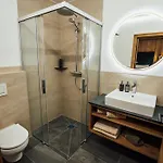 Aparthotel Theresia 4*