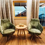 Aparthotel Theresia 4*