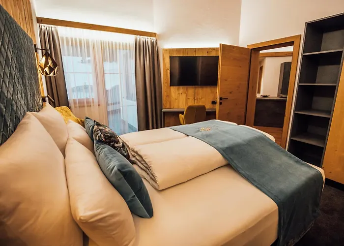 Aparthotel Theresia 4*
