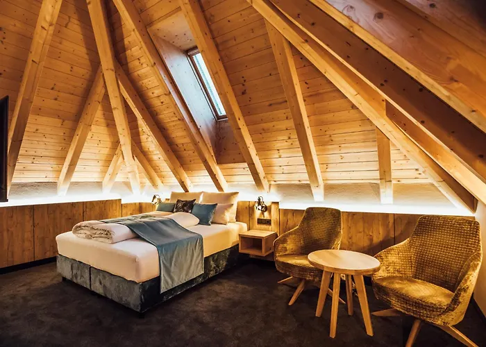 Theresia 4* קאפל