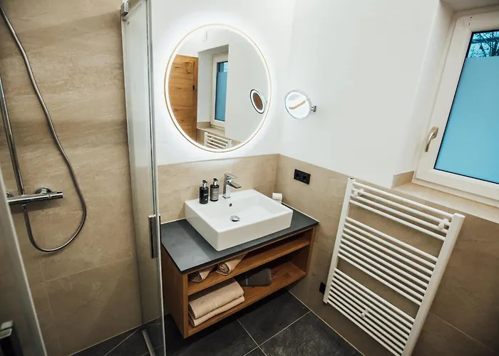 Theresia מלון דירות